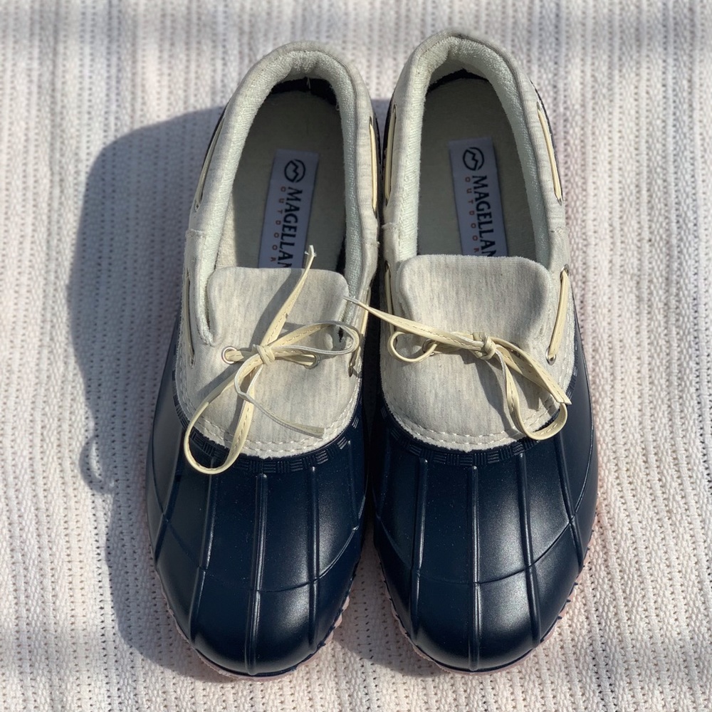 Blue&Offwhite Magellan outdoors shoes, size 9 - Picture 2 of 5